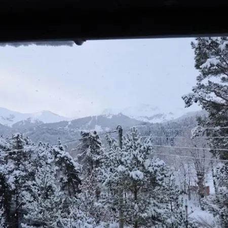 Mountain Views And Comfort Near Barcelonnette Enchastrayes